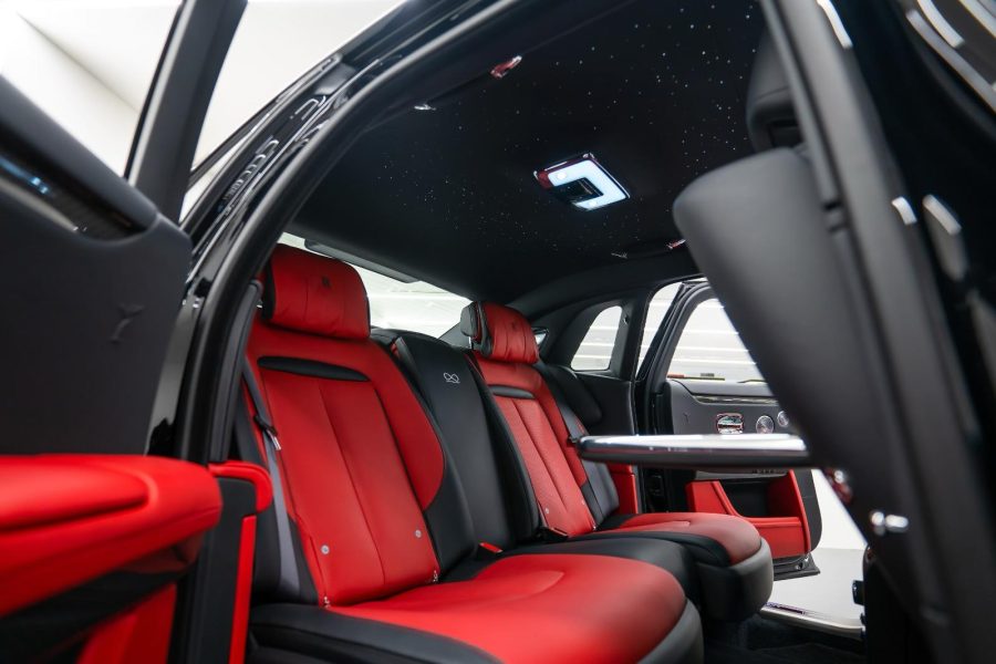 rent Rolls-Royce Ghost in Dubai