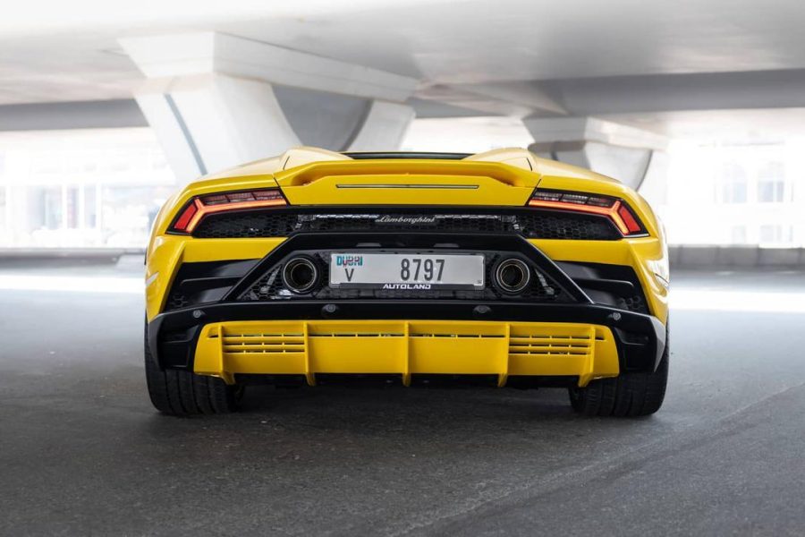 rent Lamborghini Huracan Evo Spyder in Dubai