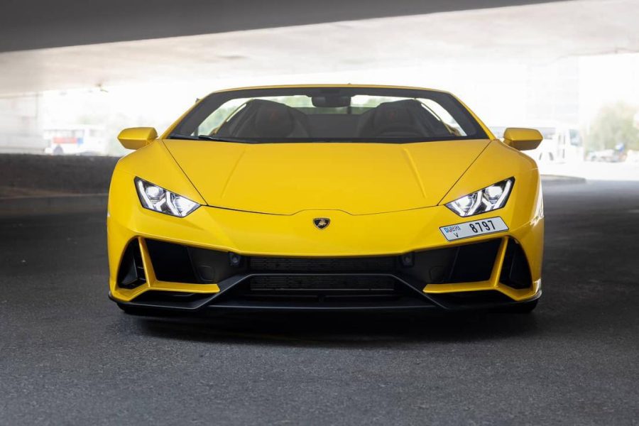 rent Lamborghini Huracan Evo Spyder in Dubai