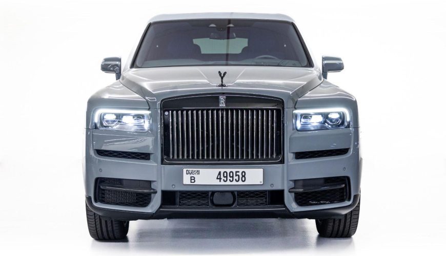 rent Rolls-Royce Cullinan in Dubai without deposit