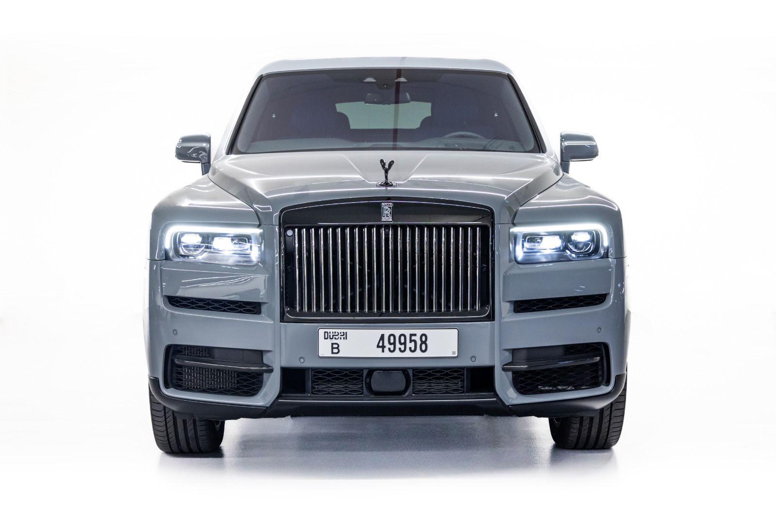 rent Rolls-Royce Cullinan in Dubai without deposit