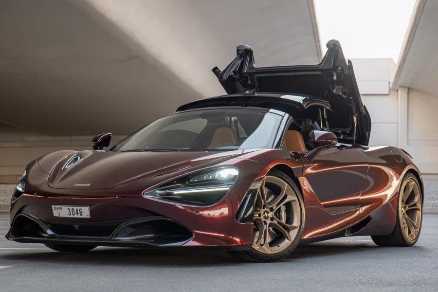 McLaren 720S for rent in Dubai