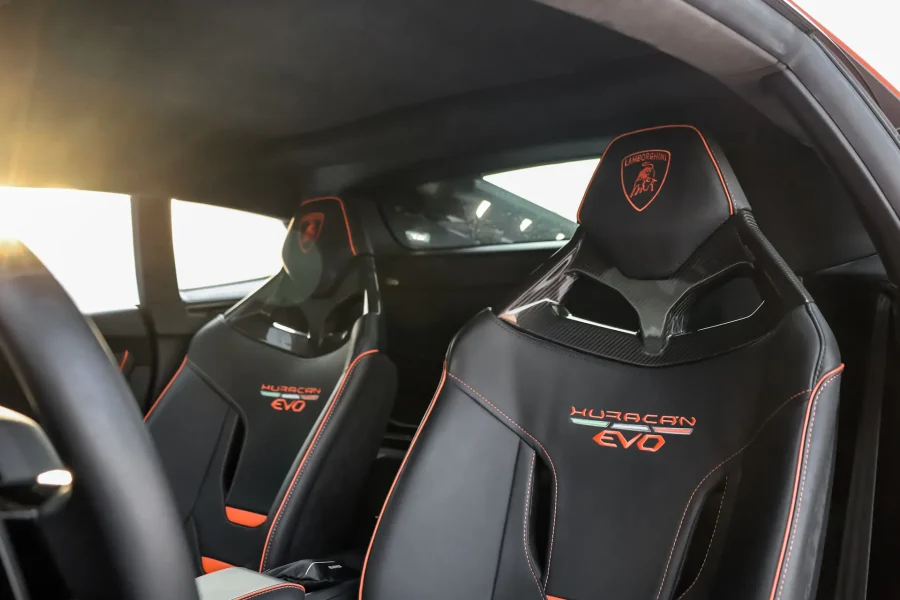 Rent Lamborghini Huracan EVO in Dubai