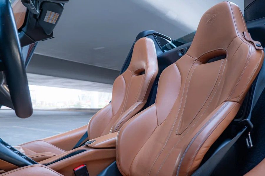 rent McLaren 720S in Dubai