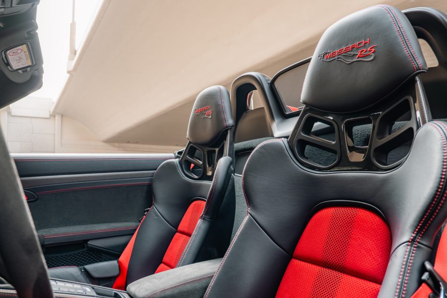 rent Porsche 718 Spyder RS in Dubai