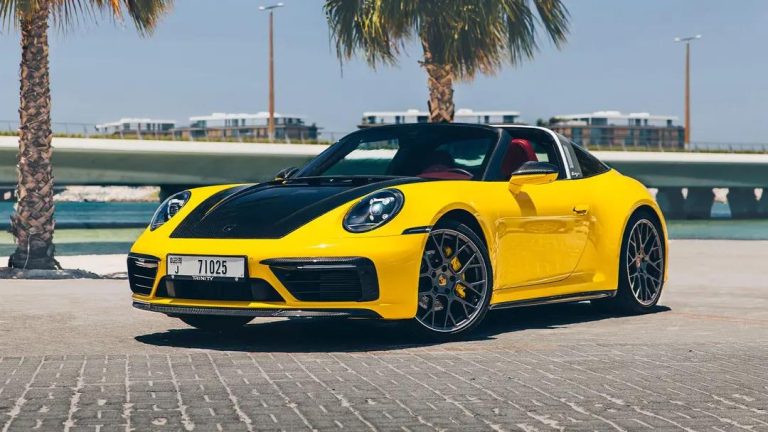 rent Porsche 911 Targa by Topcar