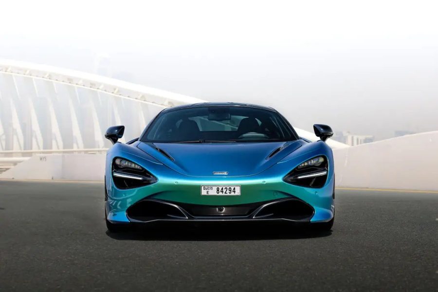 rent McLaren 720S in Dubai
