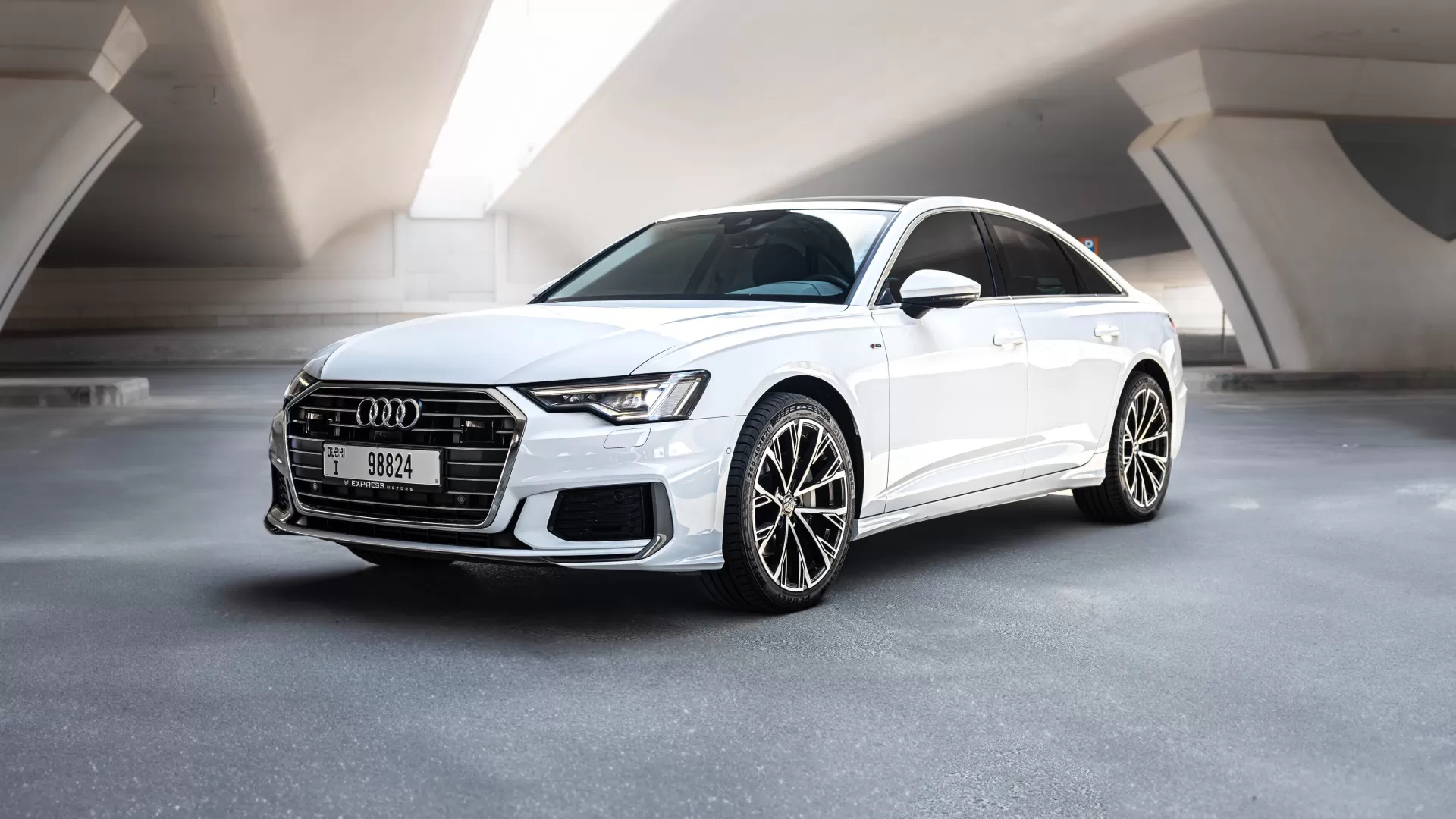 Audi-A6-car-rental-dubai