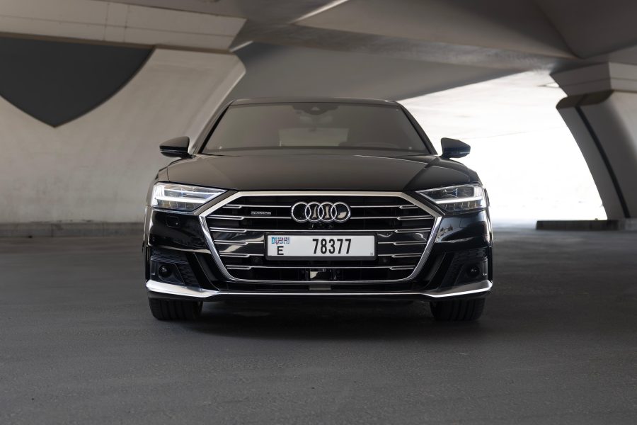 rent Audi A8L in Dubai