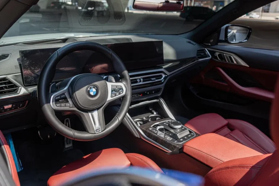 Rent BMW 430i Convertible in Dubai