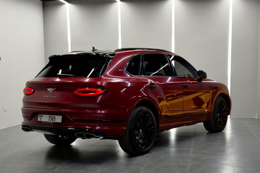 rent Bentley Bentayga in Dubai