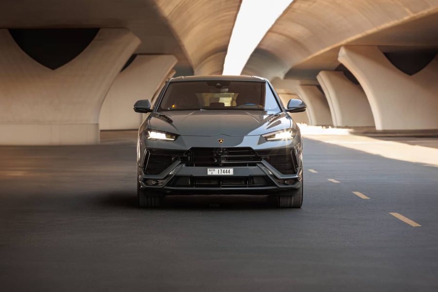 rent Lamborghini Urus S in Dubai