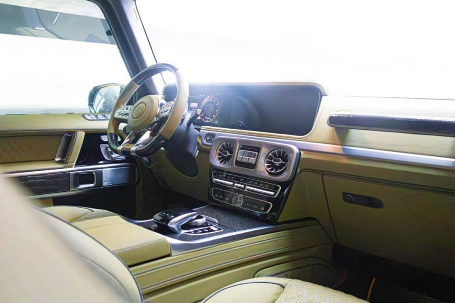 rent Mercedes Brabus G800 in Dubai