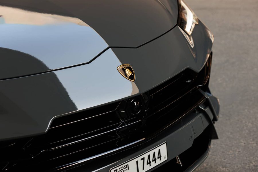 rent Lamborghini Urus S in Dubai