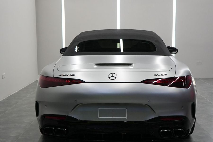 rent Mercedes-AMG SL63 in Dubai