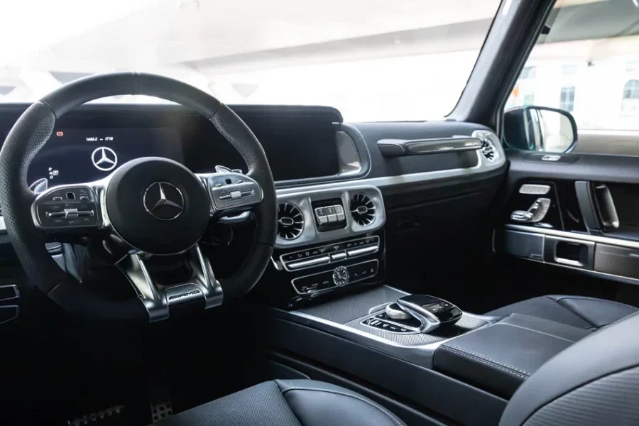 Rent Mercedes-Benz G63 AMG Black in Dubai