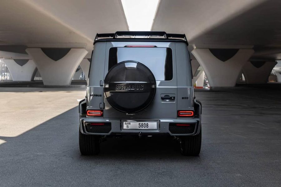 rent Mercedes Brabus G800 in Dubai