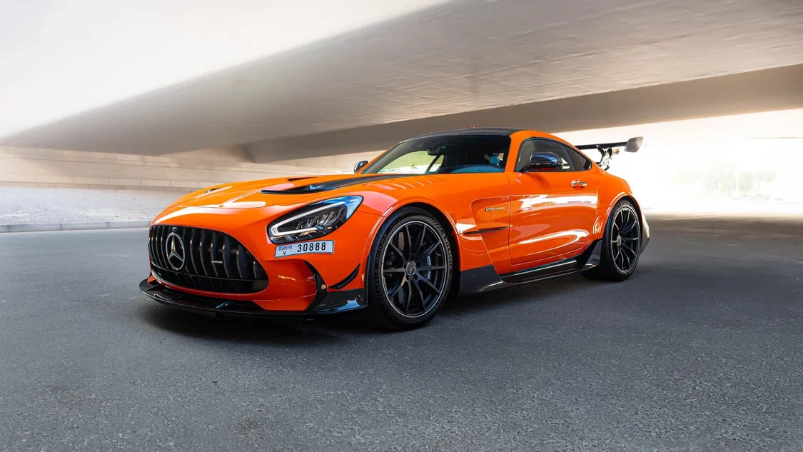 Dubai'de Mercedes-AMG GT Black Series kiralayın - GMZ Araç Kiralama