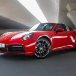 Rent Porsche 911 Targa 4 in Dubai