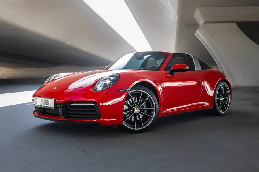 Porsche 911 Targa 4S Rental in Dubai