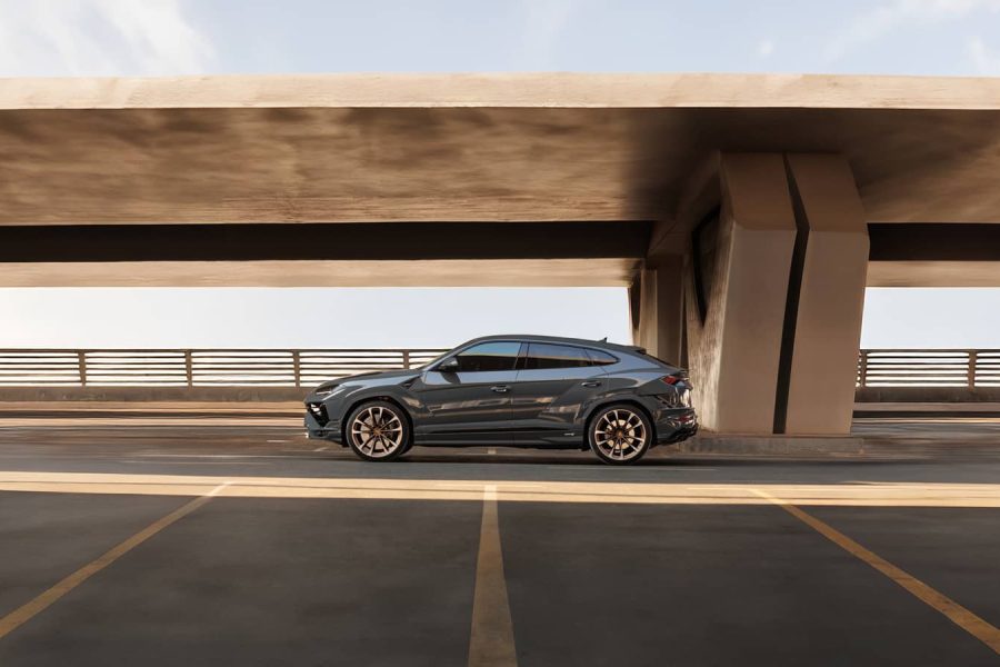rent Lamborghini Urus S in Dubai