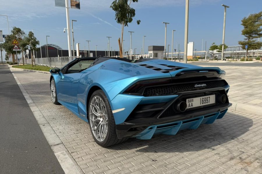 rent Lamborghini Huracan Evo Spyder in Dubai