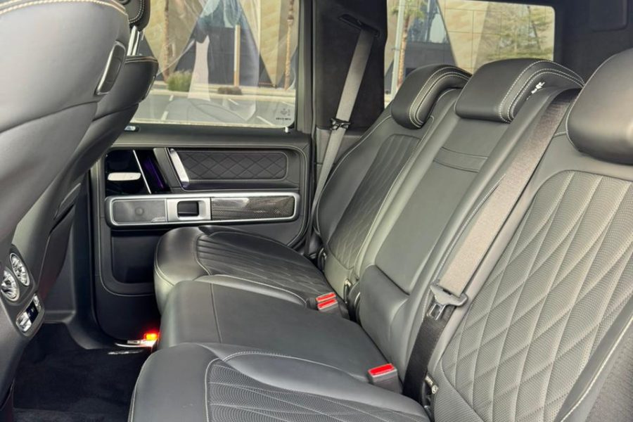 rent Mercedes Brabus G800 in Dubai