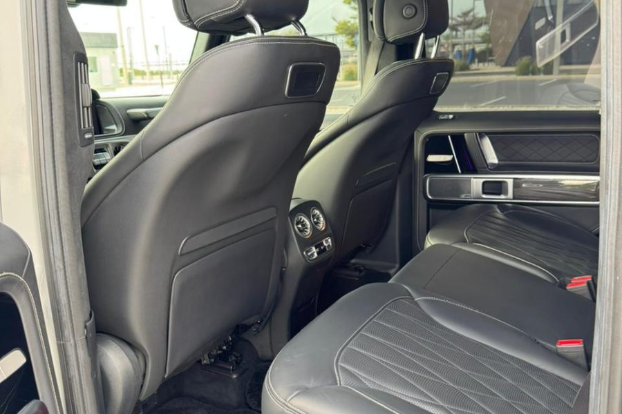 rent Mercedes Brabus G800 in Dubai