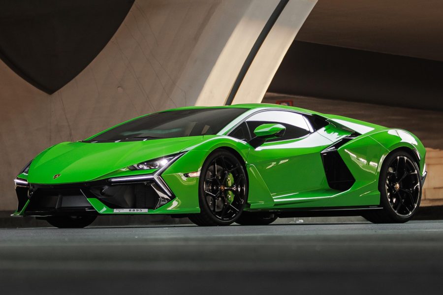 Rent Lamborghini Revuelto in Dubai