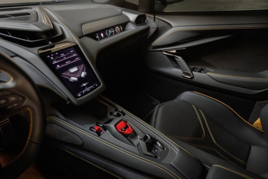 rent Lamborghini Revuelto in Dubai