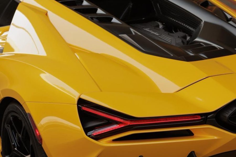 rent Lamborghini Revuelto in Dubai