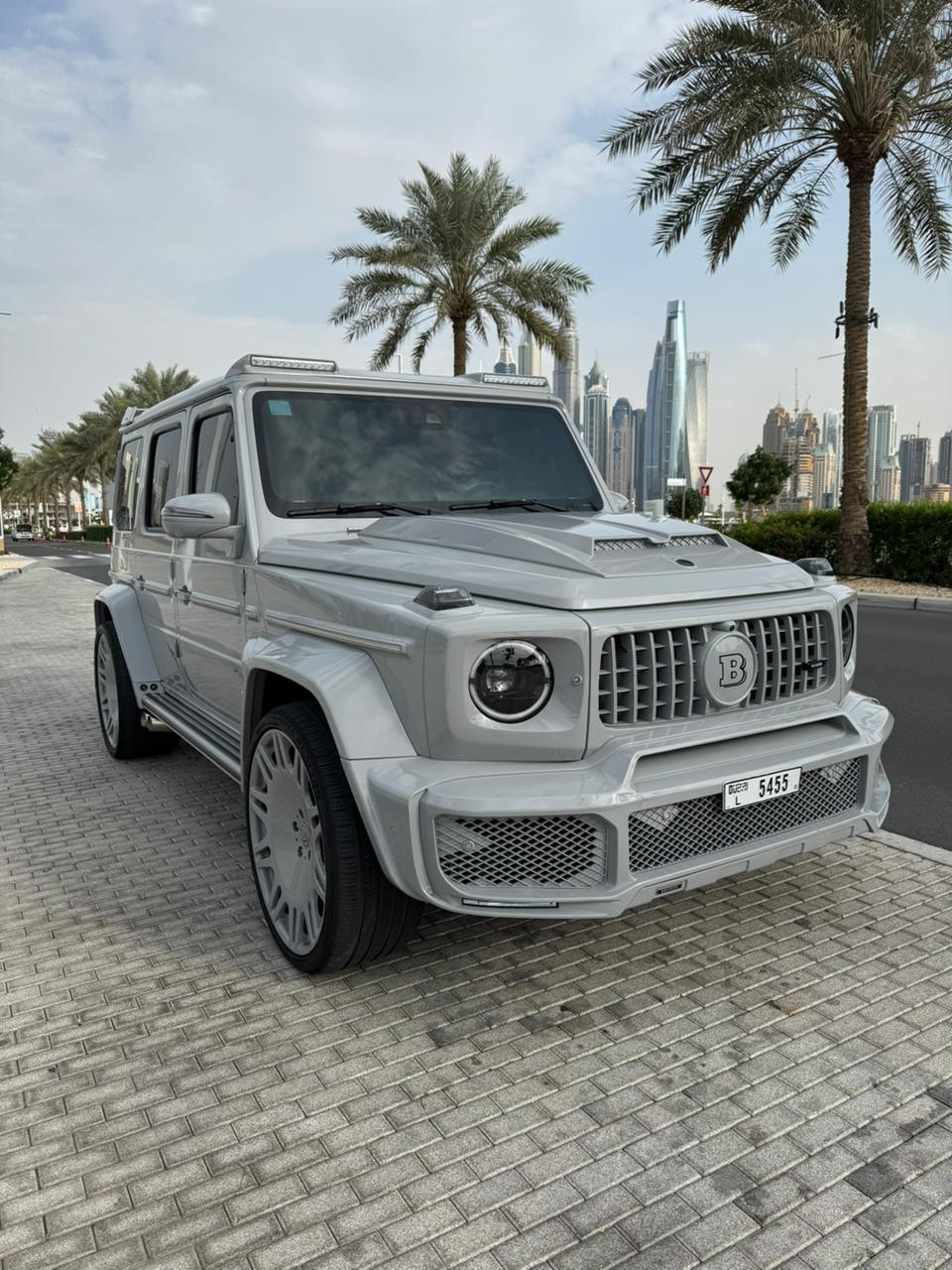 rent Mercedes Brabus G800 in Dubai without deposit